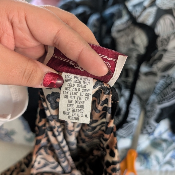 Leopard Blouse - Picture 6 of 6